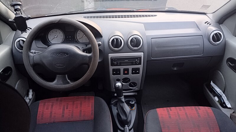 Dacia Logan